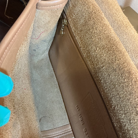 Coach VTG HTF BUTTERSCOTCH WILLIS CITY Bag - Picture 15 of 16